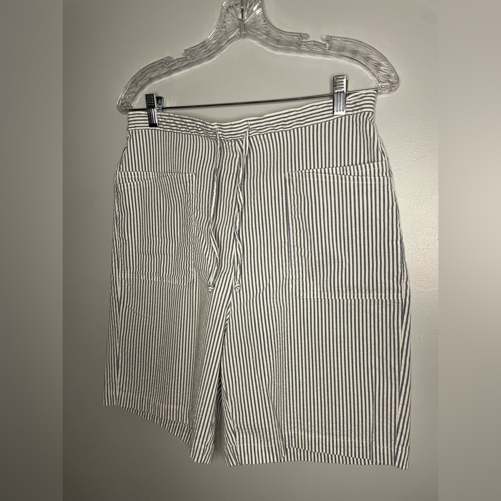 Denim & Co Vintage Blue White Stripe Shorts 4 Pockets Elastic Waist 7" Inseam - Picture 6 of 16